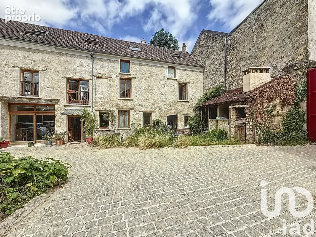 Photo 1 - Maison à JUZIERS
