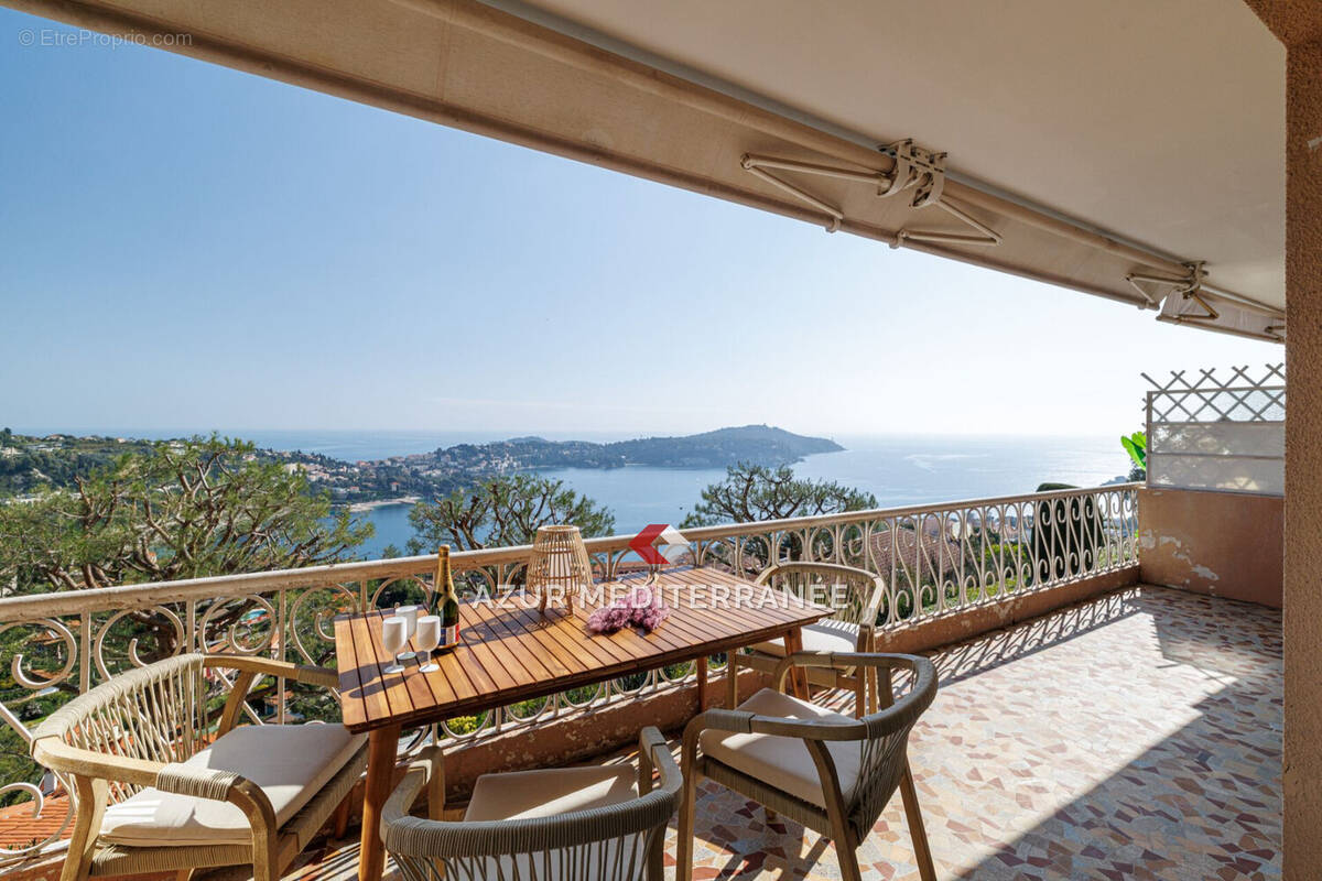 Appartement à VILLEFRANCHE-SUR-MER