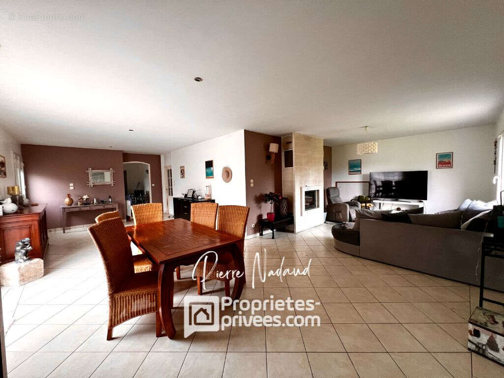 Maison à SAINT-DENIS-DE-PILE