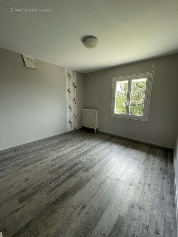 Maison à CAILLOUX-SUR-FONTAINES