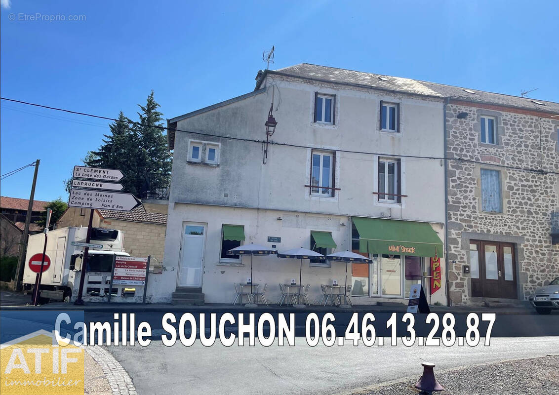 Appartement à LE MAYET-DE-MONTAGNE