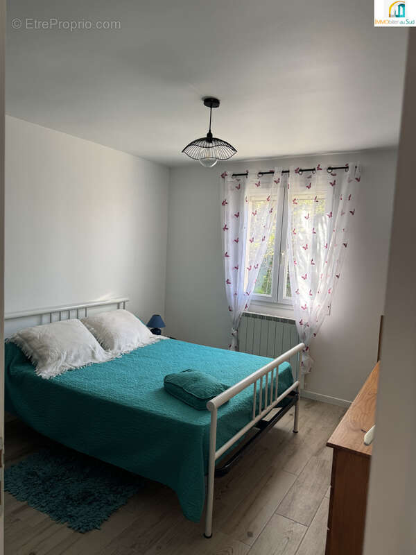 Maison à VEZENOBRES
