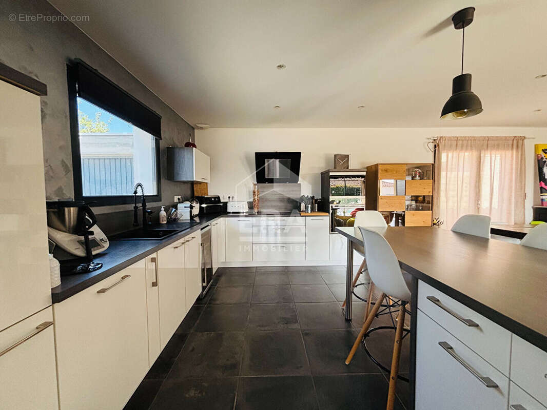 Maison à PORT-DE-BOUC