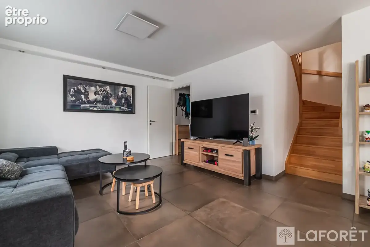 Appartement / Maison : 98 m2 loi Carrez - 118 m2 au sol - photo 3