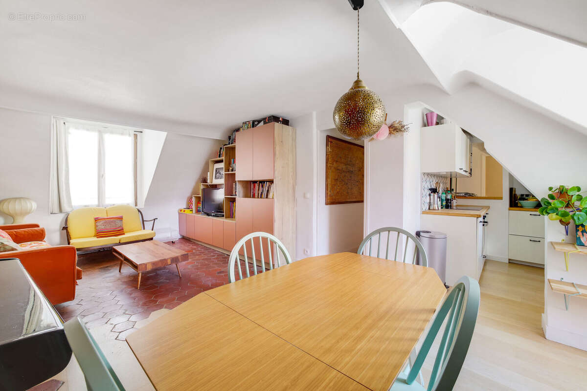 Appartement 60 m² à Paris-11e  - photo 3