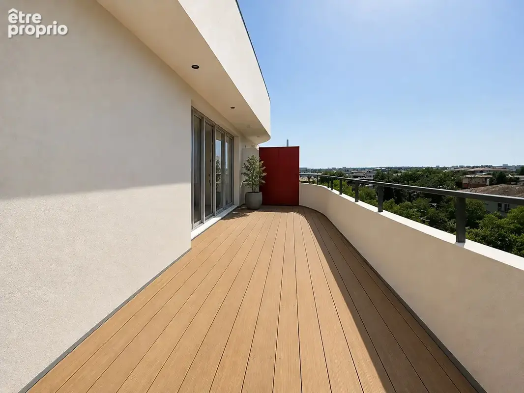 Appartement 4 pièces 87m² + Terrasse de 40m² + Parking sous-sol  ! BARRIERE DE PARIS - photo 3