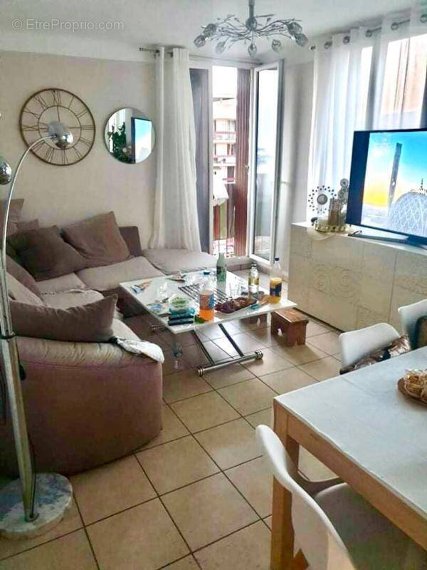 Appartement à MARSEILLE-15E