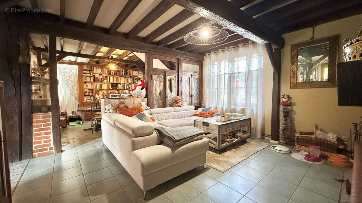 Maison à CHAUMONT-EN-VEXIN