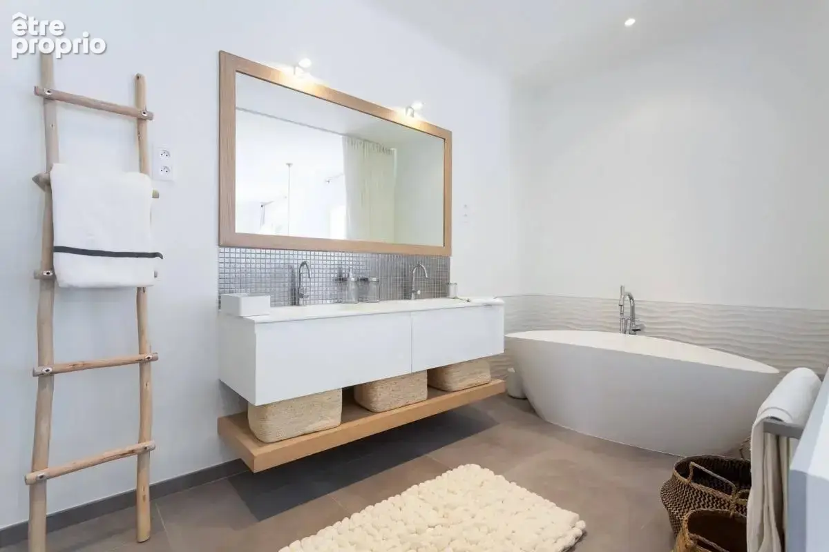 Appartement T4 de 80m² au 2ème étage - photo 4