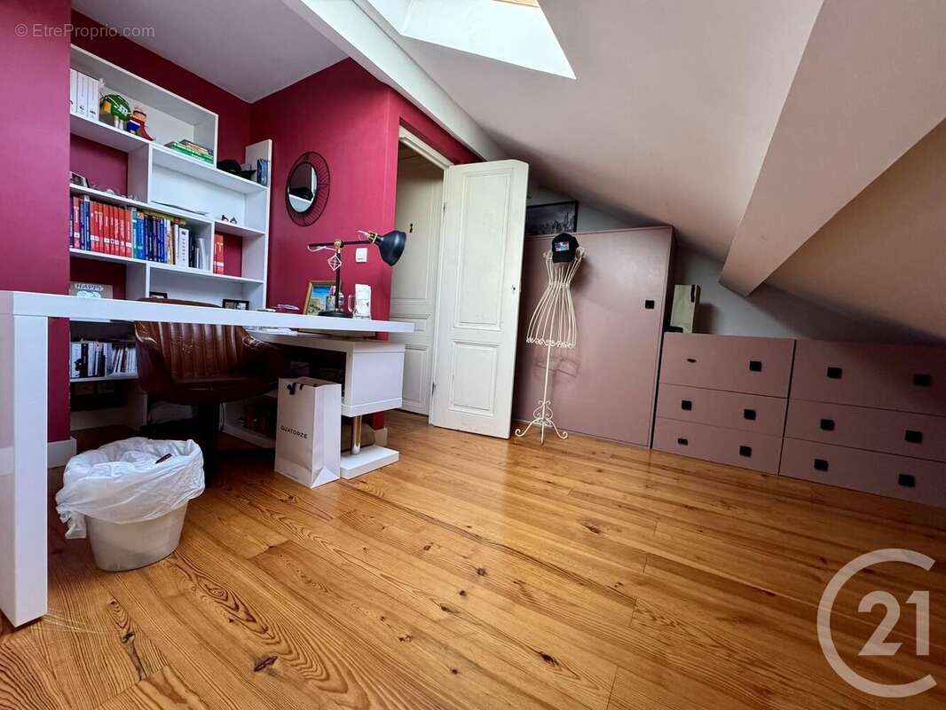 Maison à VILLEURBANNE