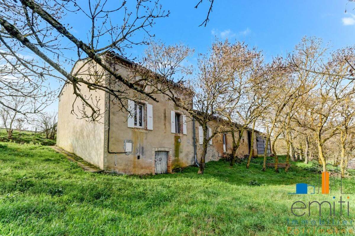 Maison à SALLES-SUR-L'HERS