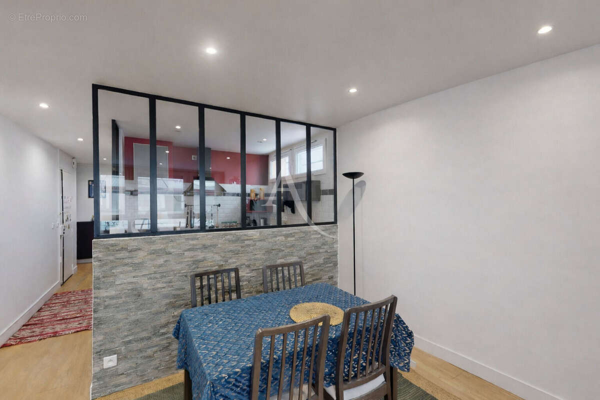 Appartement à MAISONS-ALFORT