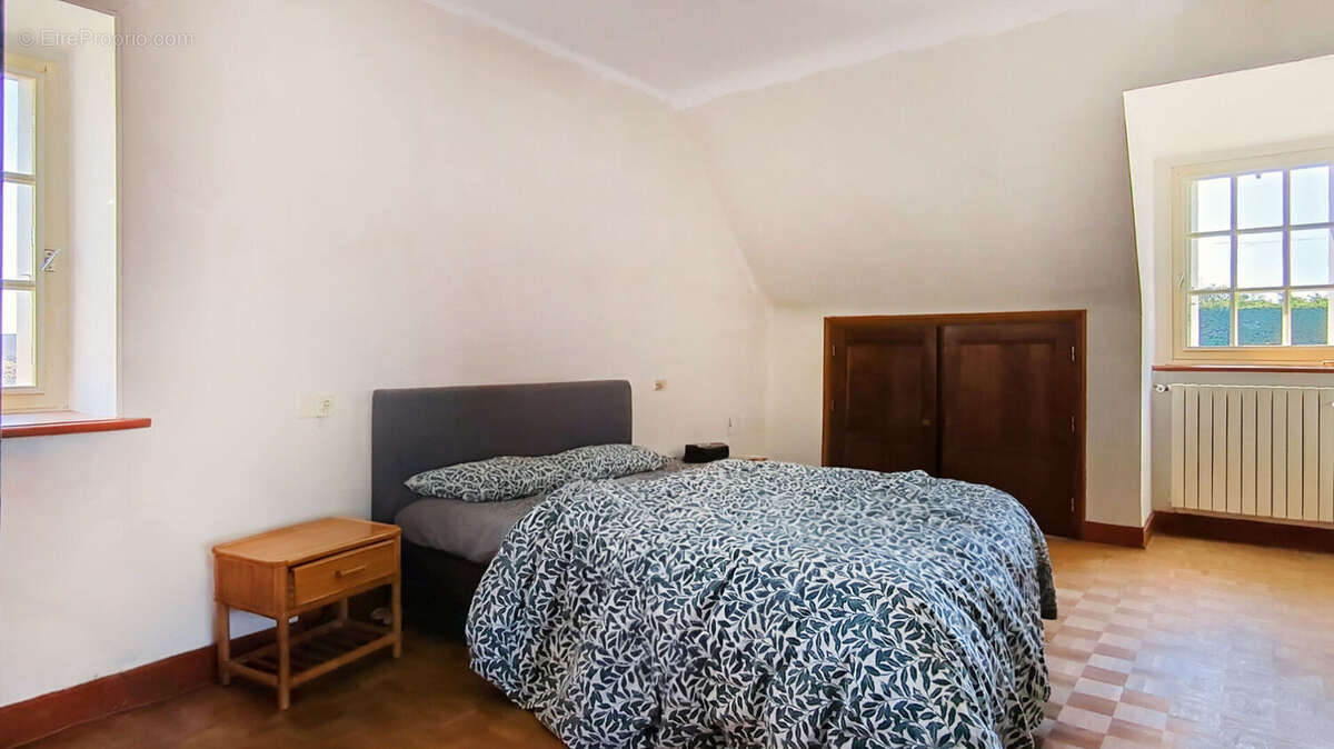 Maison à PLOUGRESCANT