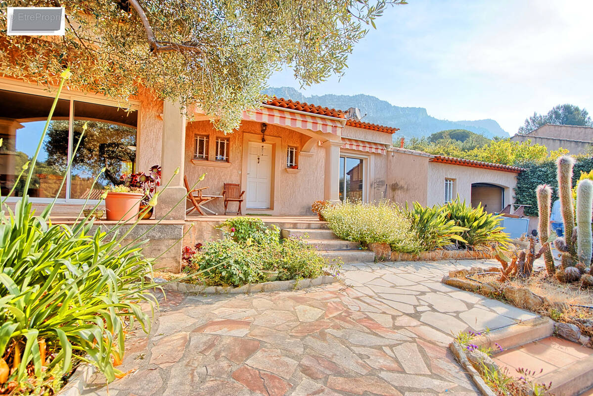 Maison à LA VALETTE-DU-VAR