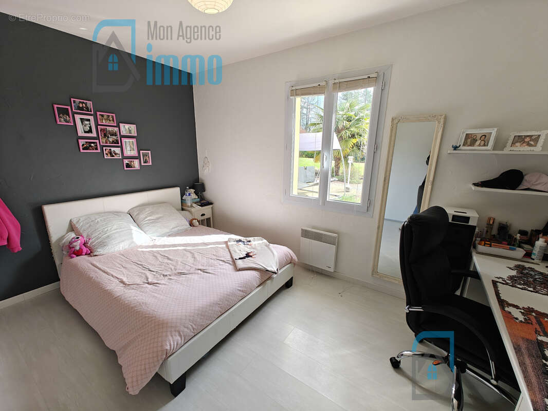 Maison à MEHUN-SUR-YEVRE