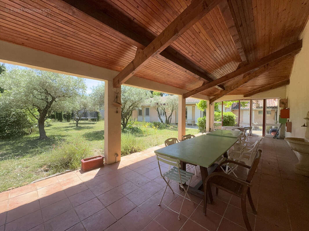 Maison à VILLENEUVE-LES-AVIGNON