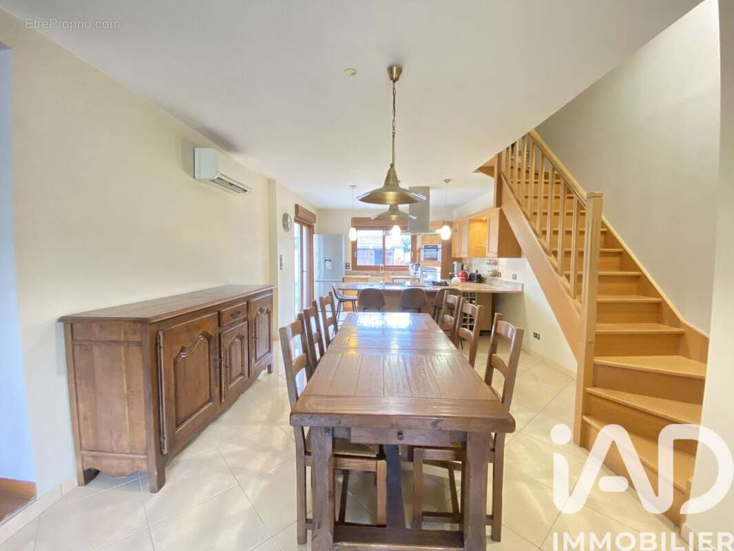 Photo 3 - Maison à OZOIR-LA-FERRIERE