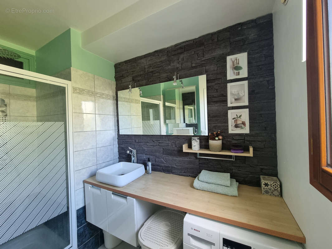 Maison à SAINT-ERBLON