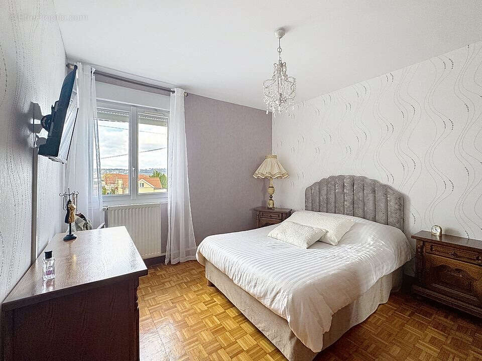 Maison à SOTTEVILLE-LES-ROUEN