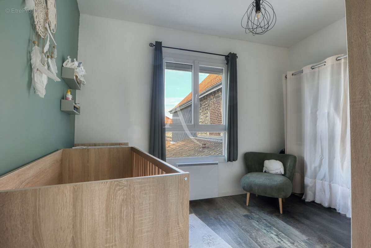 Maison à SAINT-ETIENNE-DU-ROUVRAY