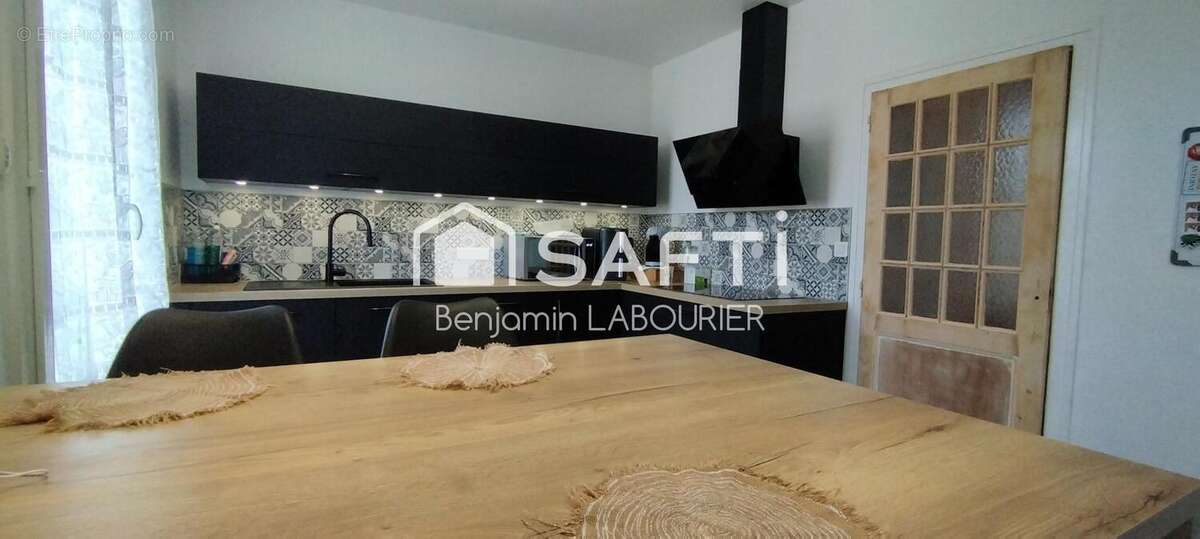 Photo 5 - Maison à JOIGNY