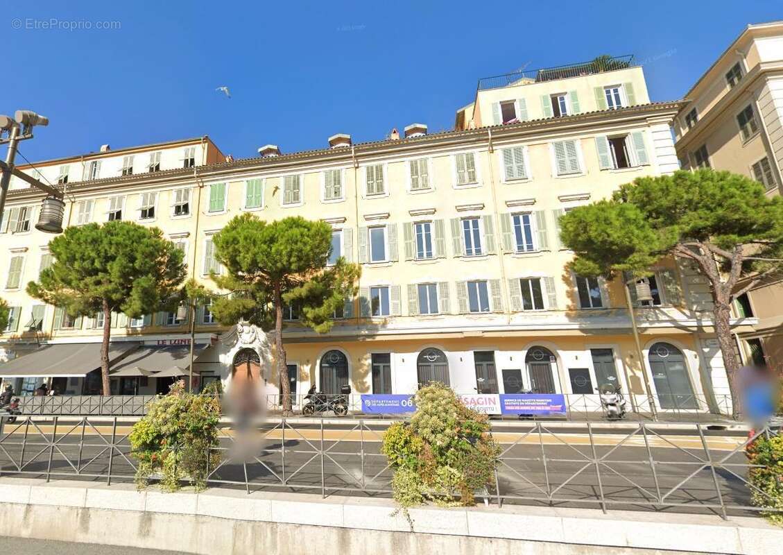   - Appartement à NICE
