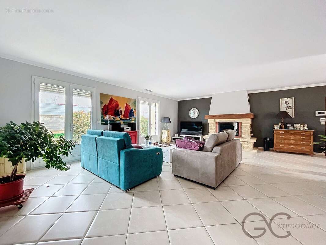 Maison à THEZAN-LES-BEZIERS