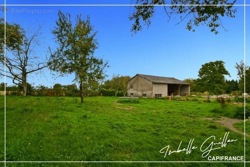 Maison à SAINT-SATURNIN