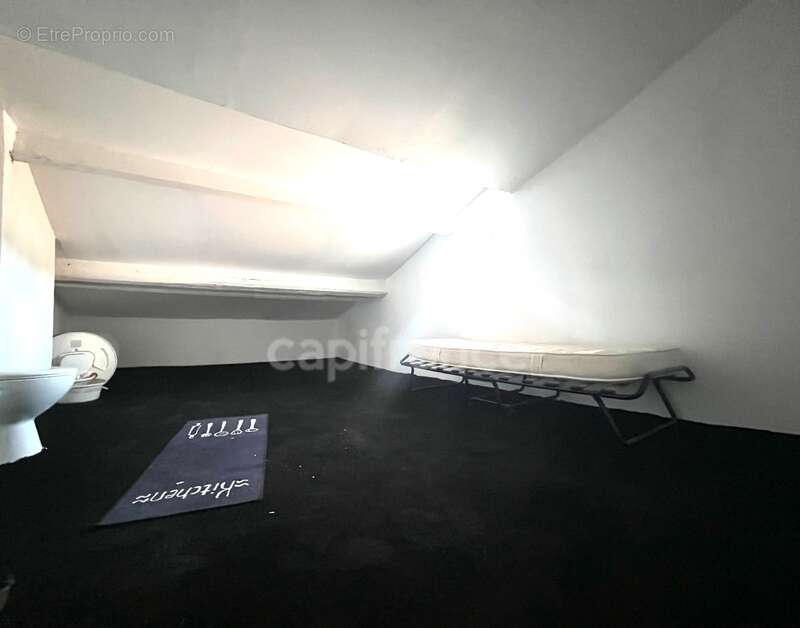 Maison à GREOUX-LES-BAINS