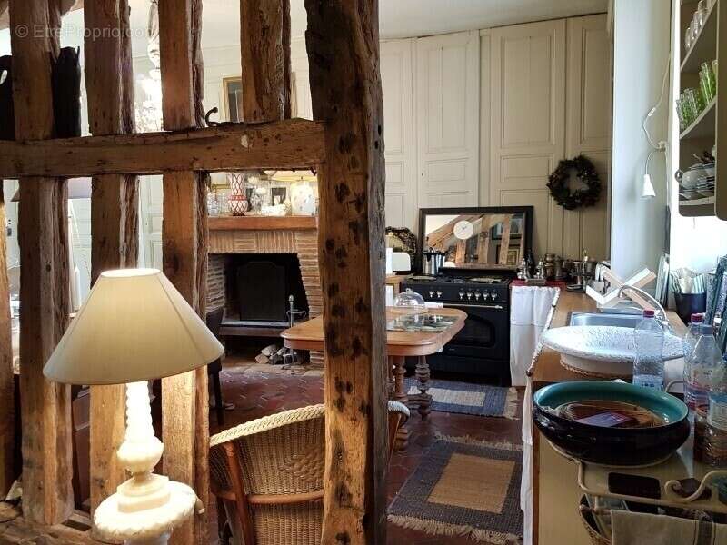 Maison à CHATEAUNEUF-EN-THYMERAIS