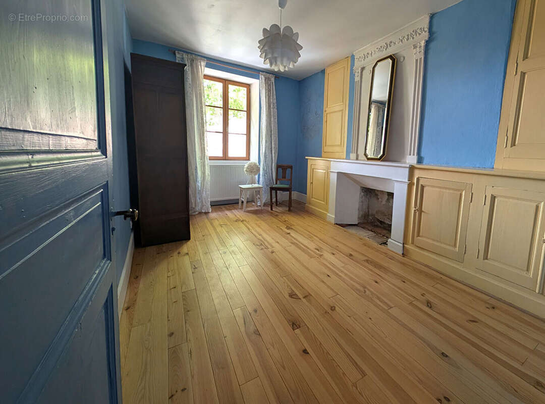 Maison avec jardin et garage, plein centre St Antonin! - photo 10