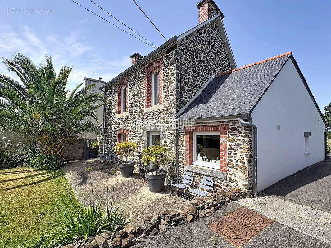 Maison à ETABLES-SUR-MER