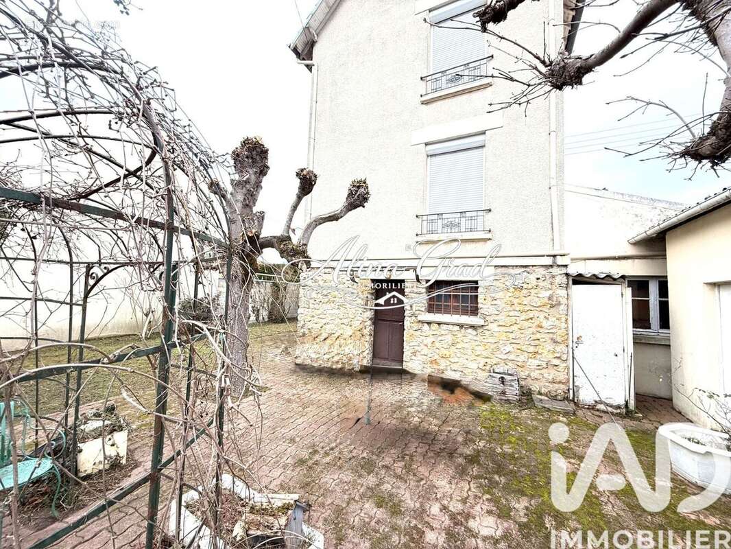 Photo 3 - Maison à BEAUCHAMP