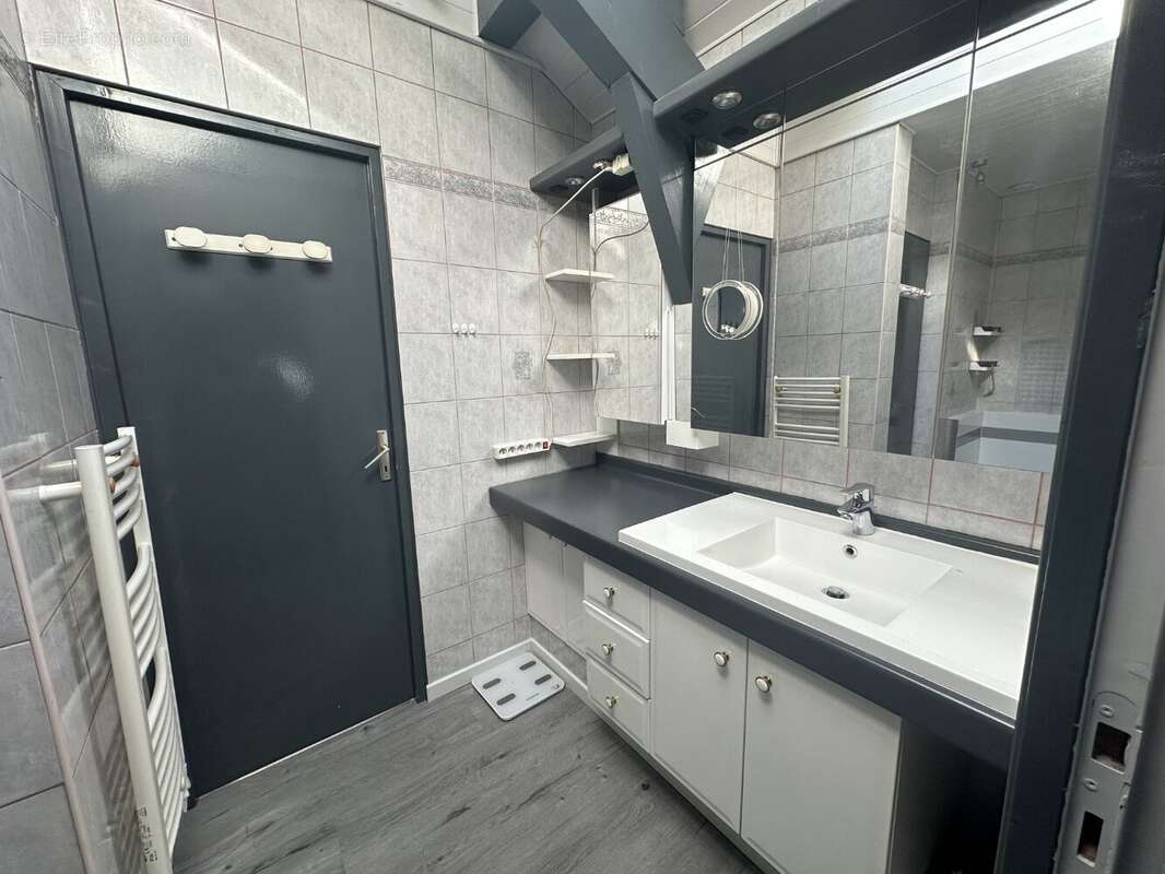 Belle maison d'architecte de 196 m² - photo 12