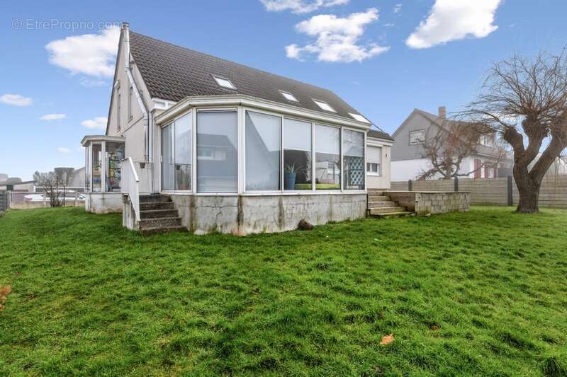 Maison à BELLEVILLE-SUR-MER