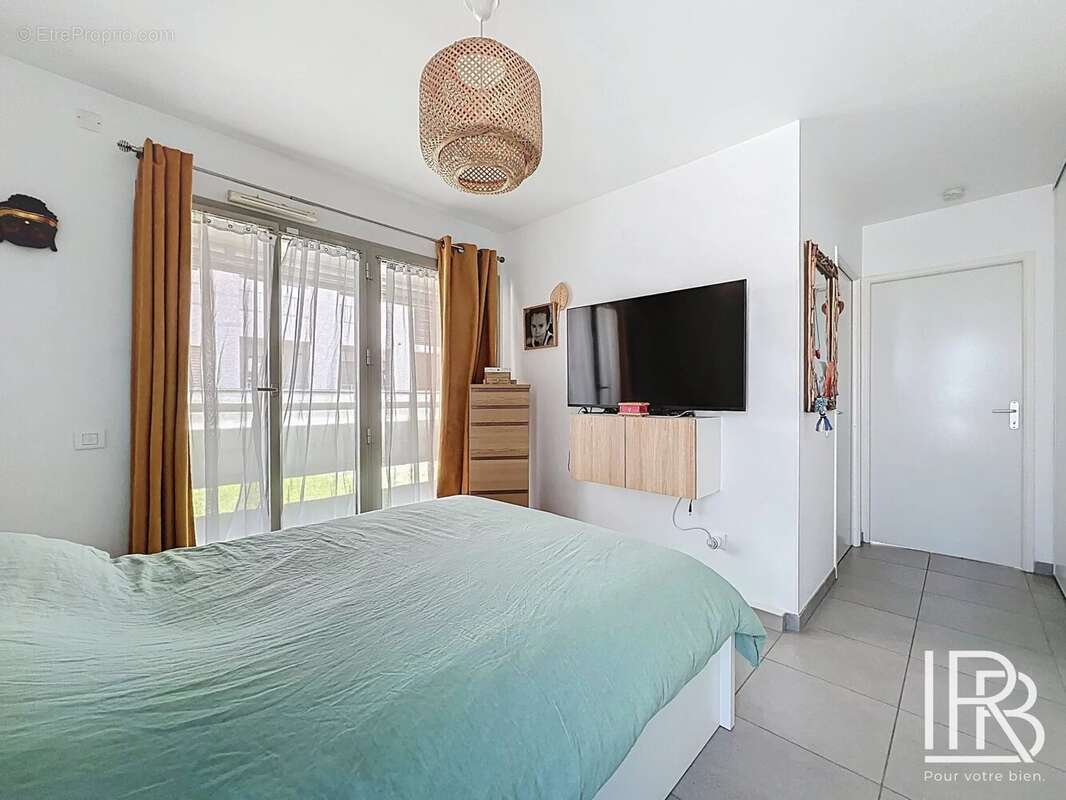 Appartement à MARSEILLE-2E