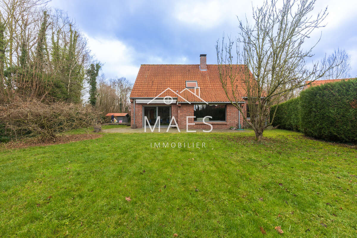 Maison à QUESNOY-SUR-DEULE