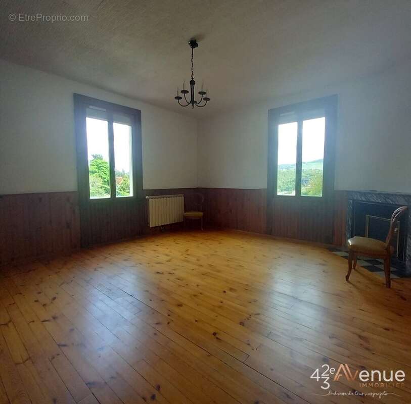 Maison à RIVE-DE-GIER