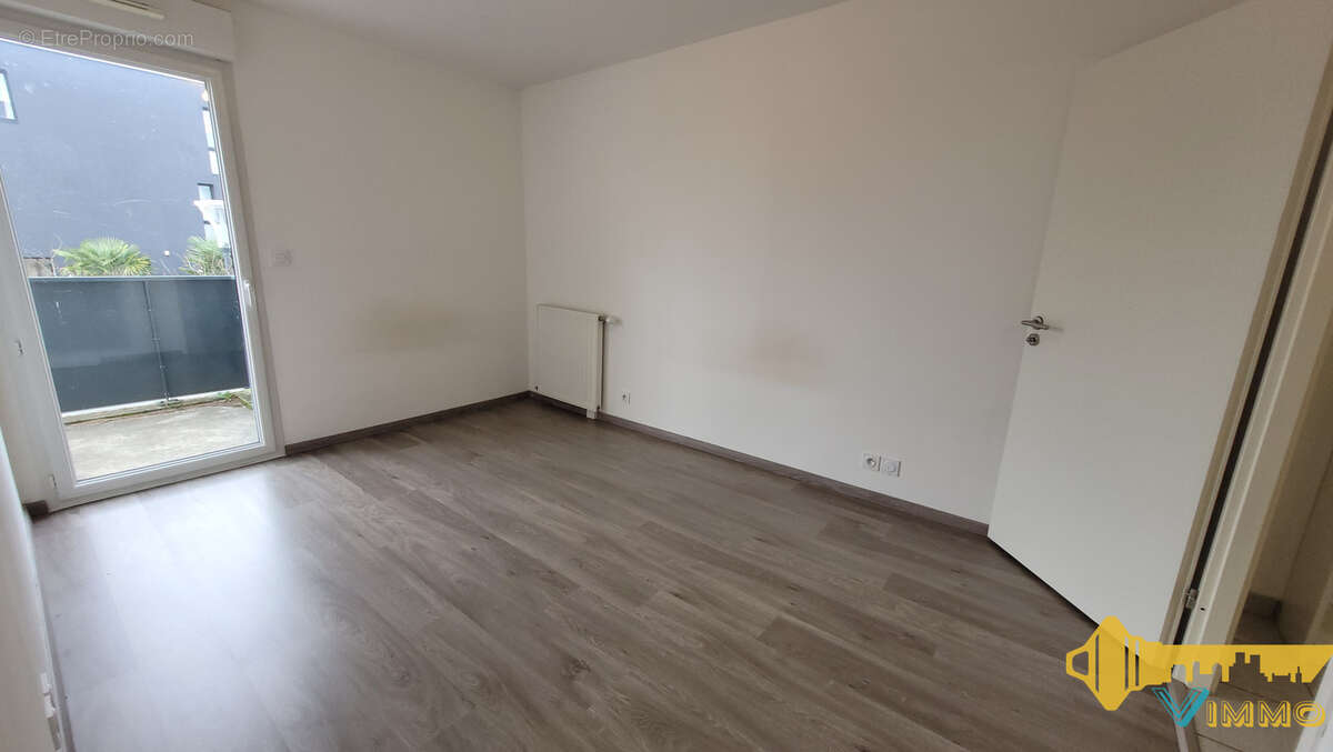 Appartement à SAINTE-LUCE-SUR-LOIRE