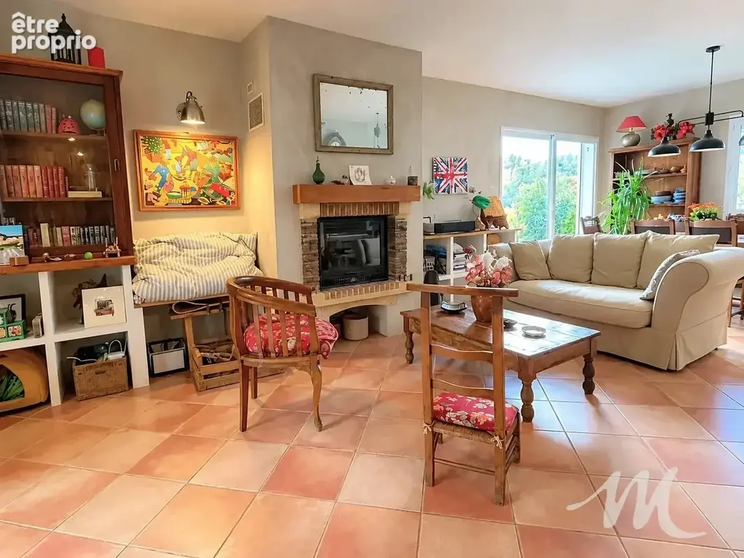 Maison de plain pied 4 chambres - piscine - cuisine d'été et dépendance - photo 7
