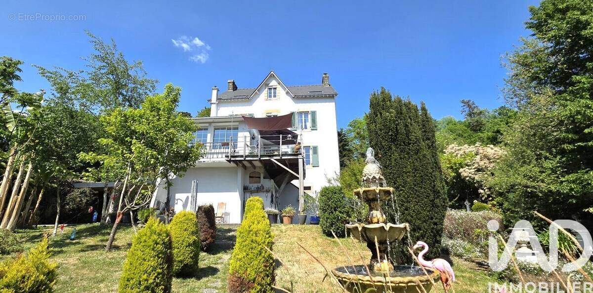 Photo 1 - Maison à ROCHEFORT-EN-TERRE