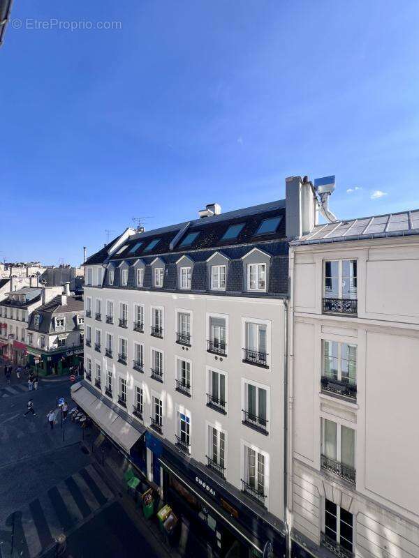 Appartement à PARIS-11E