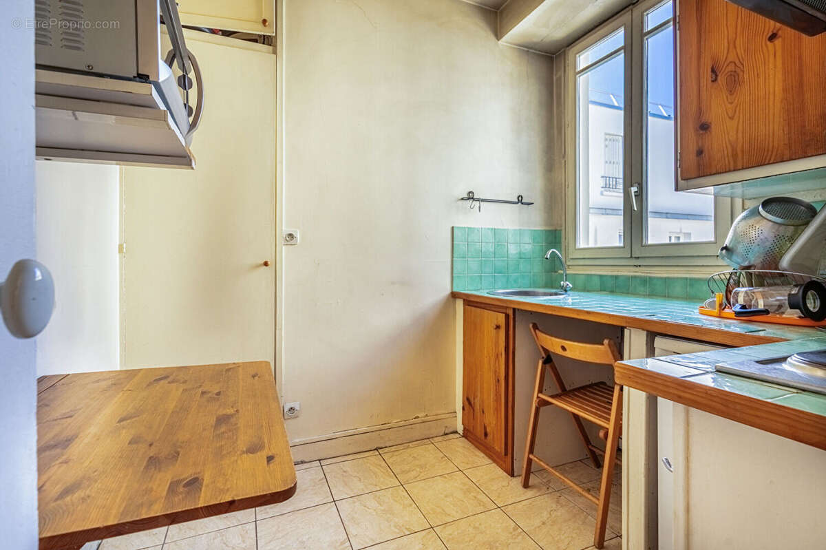 Appartement à PARIS-19E