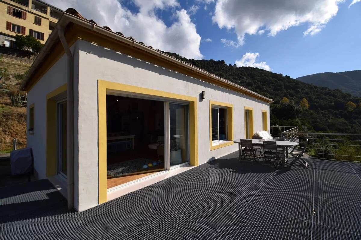 Maison à SARI-D'ORCINO