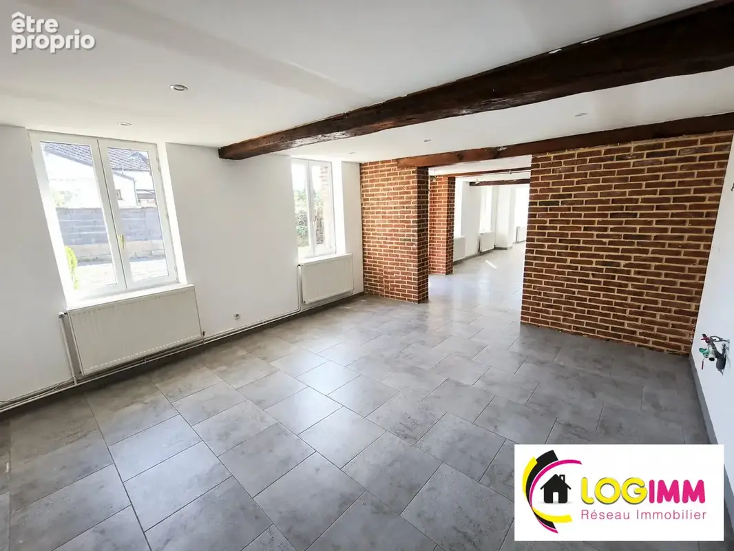 Maison 5 pièces 121 m² à vendre à Salesches (59218) - photo 4