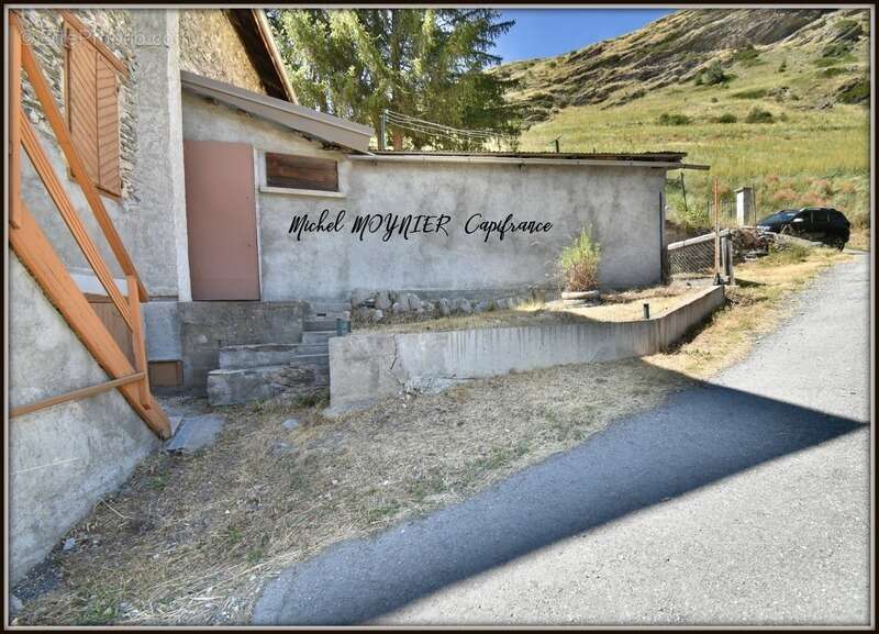  Une maison unique à Aiguilles, au cœur des montagnes du Queyras - photo 35