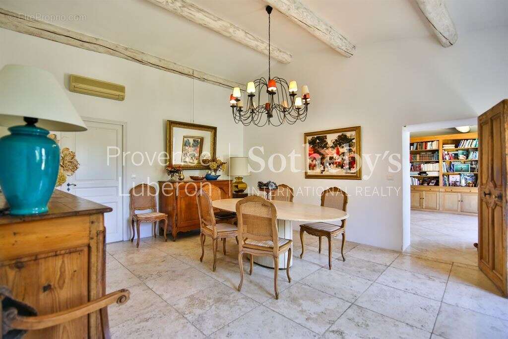Authentique mas provençal de caractère – Sud Luberon - photo 6