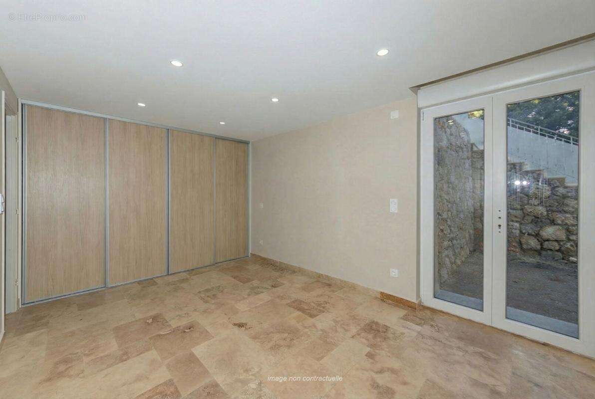 Villa mitoyenne Mougins limite Le Cannet 4 pièces 110 m2, terrasse et jardin - photo 9