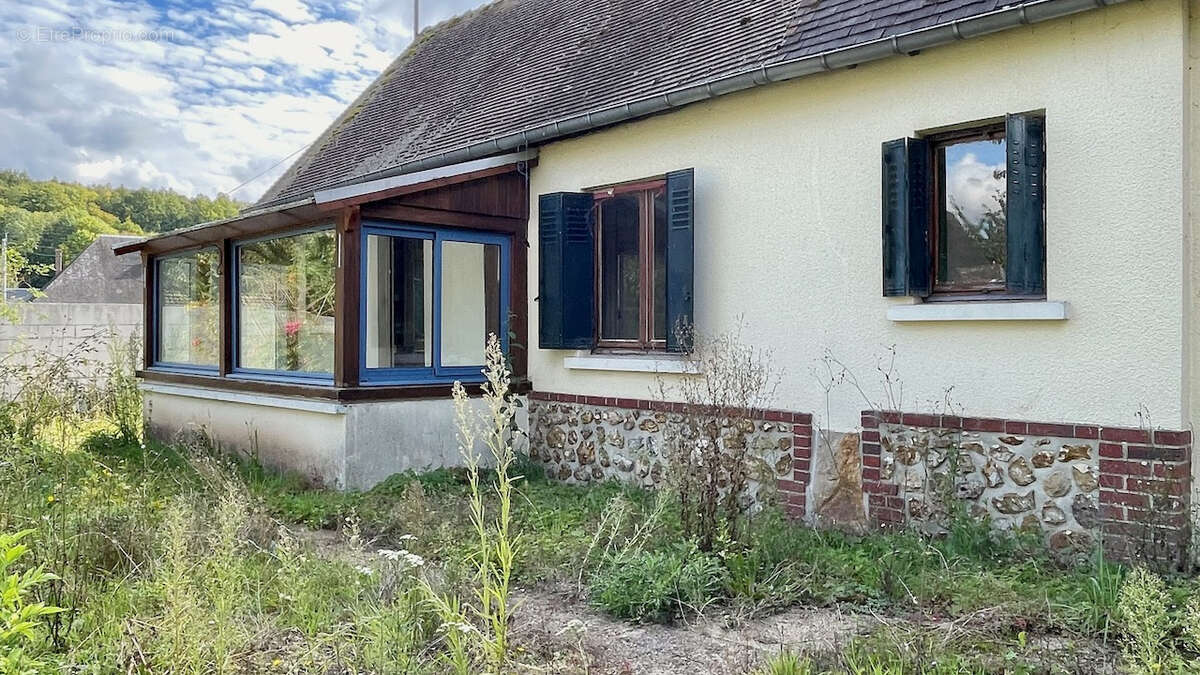 Maison à LA FERRIERE-SUR-RISLE