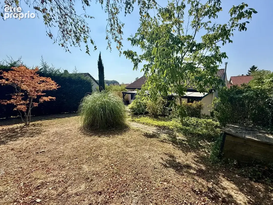 Exclusivité // maison individuelle // 122 m2 // 4 chambres // bureau avec accès indépendant // jardin // garage - photo 15